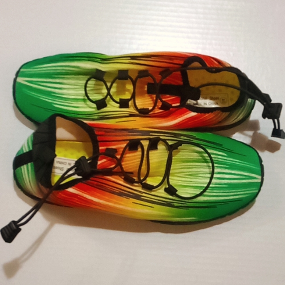 Functional water shoes